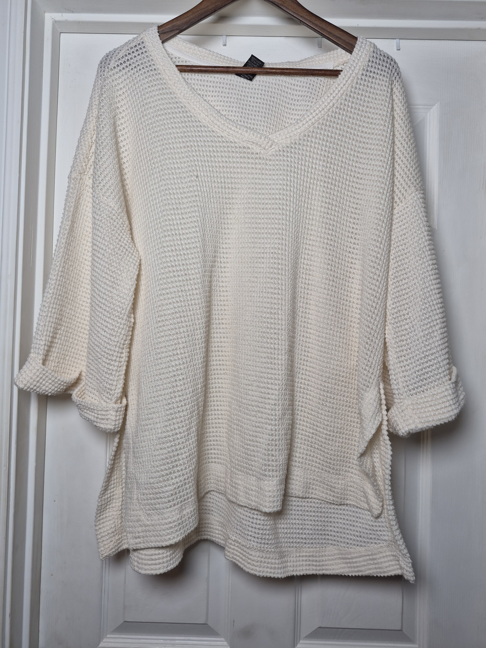 Lildy Lightweight Cream Waffle Knit V-Neck Top L/xl